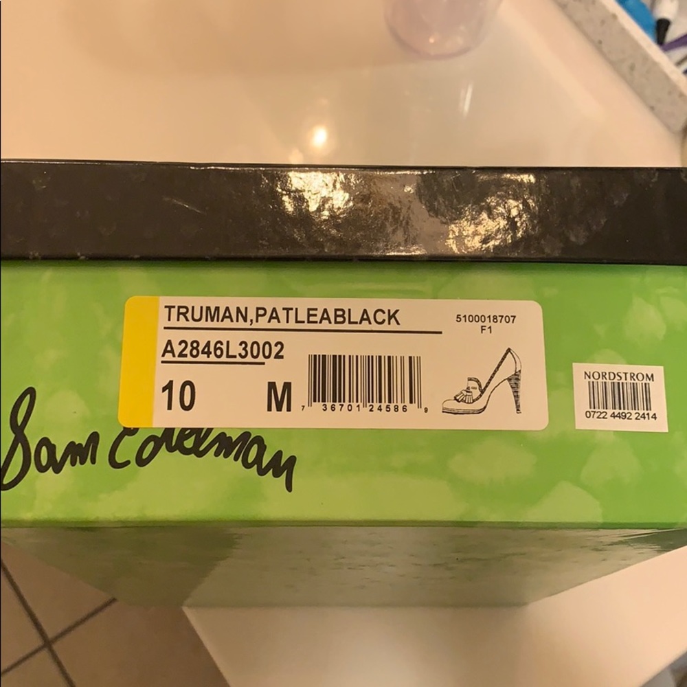 Sam Edelman patent leather black pumps